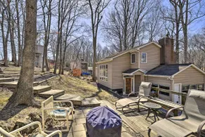 Pet-Friendly Cabin w/ Dock on Claytor Lake! - Image 2