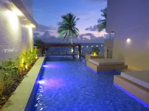 Space with hydromassage by the sea in Bessa - Image 5