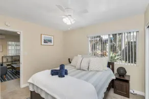 Quiet, Comfortable Sunset Ocean Beach Apartment! - Image 2