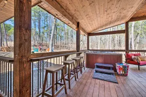Luxury Cabin Getaway: 1 Mi To Broken Bow Lake! - Image 3