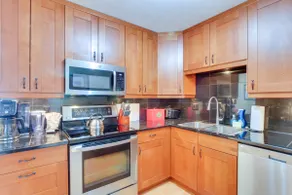 Ski-In Retreat w/ Pool! 2 Blocks to Main St Breck - Image 2