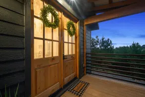 Brand new Charming!1bed/4 guests cabin with Views - Image 4