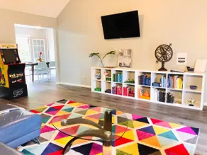 •The Book Nook• Books•Arcade•Grill•Workspace! - Image 2