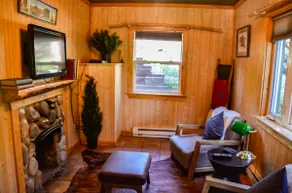 Canyon Cabin (Unit 17) at The Woolly Bugger Inn - Image 4