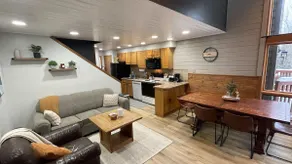 Ski-In/Ski-Out, Lutsen Mountain, sleeps 8! - Image 3