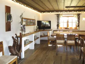 Apartamento vacacional con barbacoa, sauna y terraza | Cerca de las pistas de esquí | Admite mascotas - Image 2