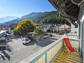 Agréable appartement adapté aux familles | Vue montagne | À côté du ski | Avec animaux admis - Image 3