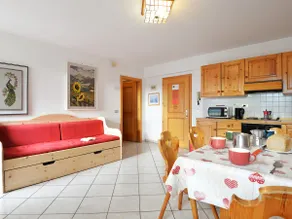 Agréable appartement adapté aux familles | Vue montagne | À côté du ski | Avec animaux admis - Image 2