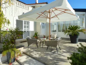 Villa Bloom Garden - Image 4