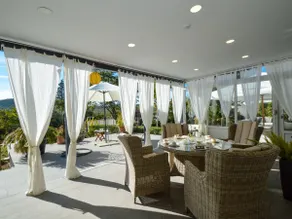 Villa Bloom Garden - Image 5