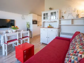 Apartment Dina with parking and shared pool by Interhome - Image 2