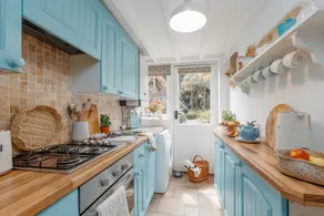 Angel Cottage - Image 2
