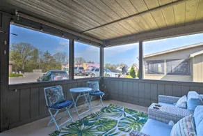 Resort Cabin w/ Nearby Pool & Lake Access! - Image 5