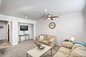 Convenient Burien Getaway: 12 Mi to Dtwn SEA! - Image 5