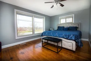 5BR House Close to Falls & Aquarium - Image 2