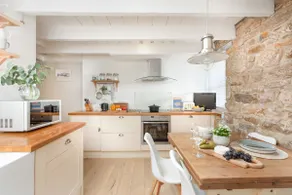 Salt Loft - Image 2