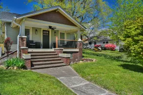 Les Petit Maison Walkable to Downtown Black Mtn - Image 5
