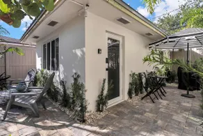 Charming Studio w Pool One Mile to Beach Pets Welcome - Image 4