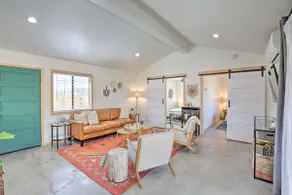 Modern Joshua Tree Bungalow with Fire Pit & BBQ! - Image 5