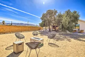 Modern Joshua Tree Bungalow with Fire Pit & BBQ! - Image 2