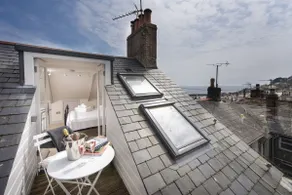 Upper Chandlers Cottage - Sea Views - Image 4