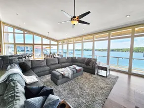 Famous HUGE Views Mansion /Sleeps 36+/Dock/Game Rm - Image 2