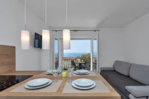 Ivan Sea View Apartment - Image 5