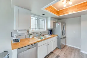 Waterfront Mustang Island Condo w/ Dock! - Image 5