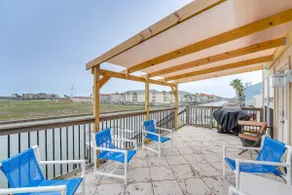 Waterfront Mustang Island Condo w/ Dock! - Image 3