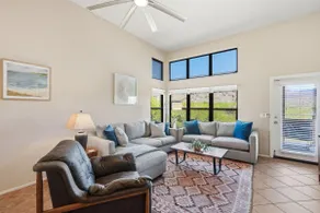2nd Floor Corner Condo - Magnificent Mountain View with many windows to enjoy - Image 5
