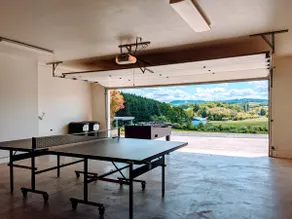 Vineyard Dreams: Mid-Century Ferienhaus im Zentrum von Oregon Wine County - Image 2