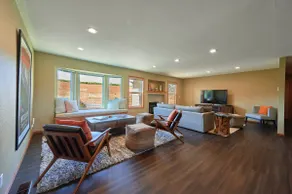 Vineyard Dreams: Mid-Century Ferienhaus im Zentrum von Oregon Wine County - Image 4
