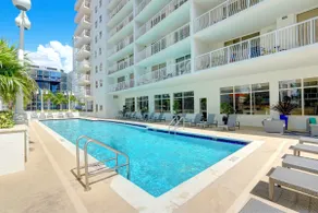 2BR Heart of Brickell W/ Pool, Hot Tub, and Gym! - Image 4