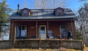 Cozy Hayward Moose Lake Getaway - Image 1