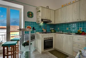 Domus Smeraldo terrace and sea view Amalfi Coast - Image 4