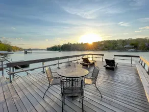 Mountain Lake House w/ private dock, stunning views - Image 3