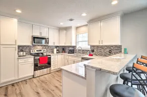 Ideally Located Luxe Beach House on Tybee Island - Image 5