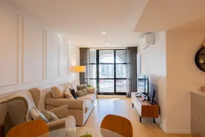 Luxury Apartment in Braddon Precinct - Image 2