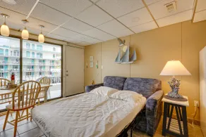 Cozy Oceanfront Condo w/ Pool & Beach Access! - Image 5