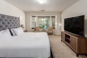 Beautifully Decorated Home|Avondale|PrivatePool - Image 5