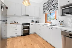 Schönes Cottage im März | Zentrales High-End Erbe - Image 5