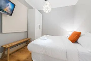 Schönes Cottage im März | Zentrales High-End Erbe - Image 4