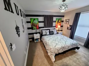 Luxury Listing - 92 Walkable Score Downtown Kzoo - Image 5