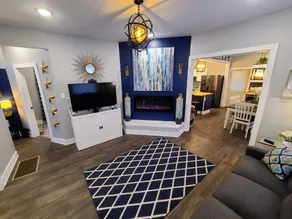 Luxury Listing - 92 Walkable Score Downtown Kzoo - Image 3