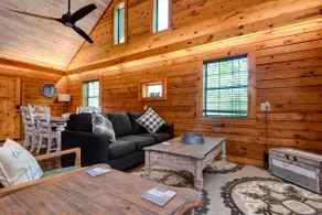 Aunt B`s Cabin  W/  Hot Tub!  Near Table Rock Lake - Image 3