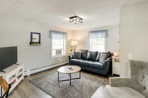 Chic & Central Apartment ~ 6 Mi to Sebec Lake! - Image 5