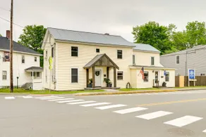 Chic & Central Apartment ~ 6 Mi to Sebec Lake! - Image 3