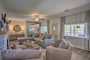 Dock & Grand Lake Access! Idyllic Afton Getaway - Image 4