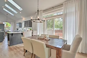 1 Mi to Drinks & Dining: Getaway in Grants Pass - Image 3