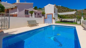 Cortijo Nieves Torrox by Ruralidays - Image 4
